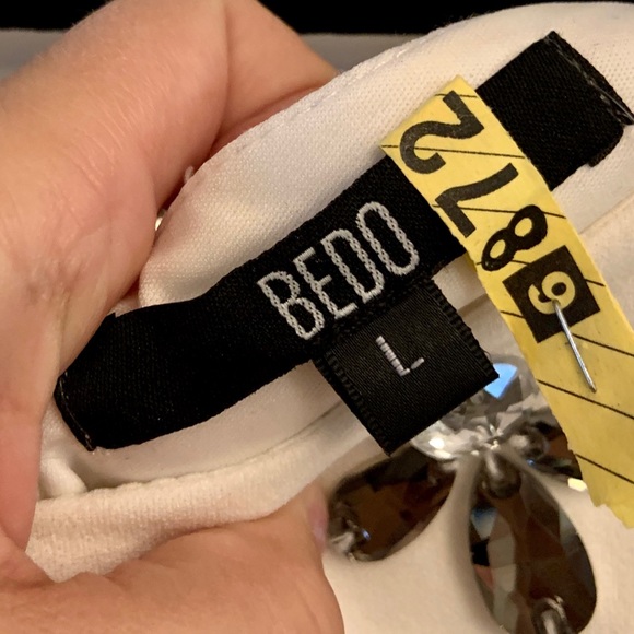 White Bedo Dress with Jewelled Neckline - Picture 5 of 5